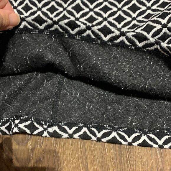 Mossimo black white diamond print crop top keyhole back sleeveless shirt - Picture 4 of 8